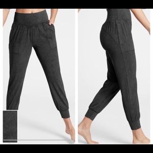 Athleta xs Salutation joggers
